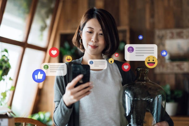 Why People Tap on Posts: Instagram Like Psychology